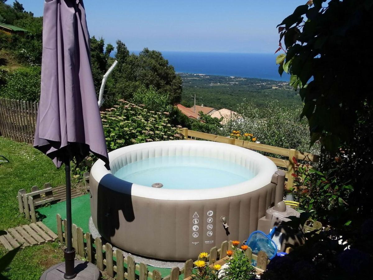 セルヴィオーヌ Casa Pentoneヴィラ エクステリア 写真