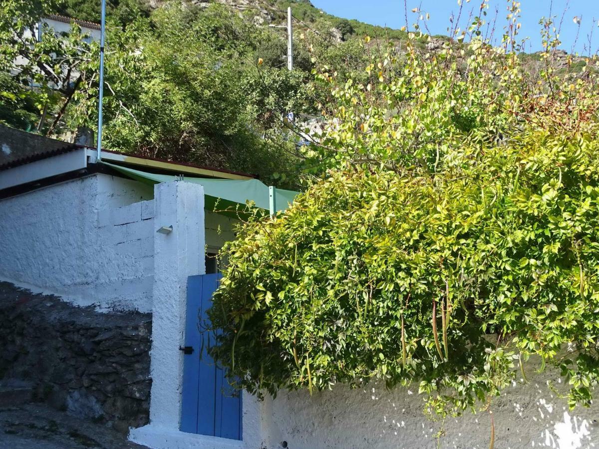 セルヴィオーヌ Casa Pentoneヴィラ エクステリア 写真